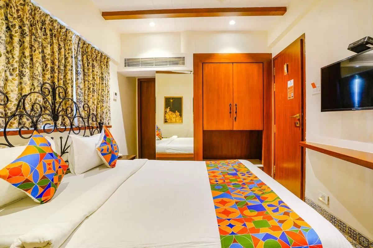 Image 3 of FabHotel Corporate Rooms Vakola