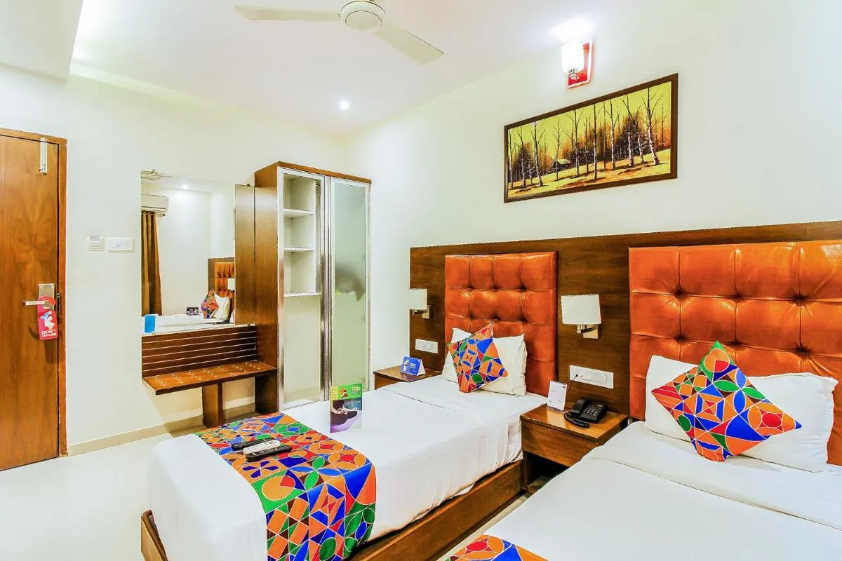 Image 3 of FabHotel Empire Suite – Nr Mumbai International Airport