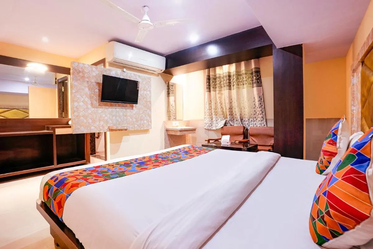 Image 5 of FabHotel Everest