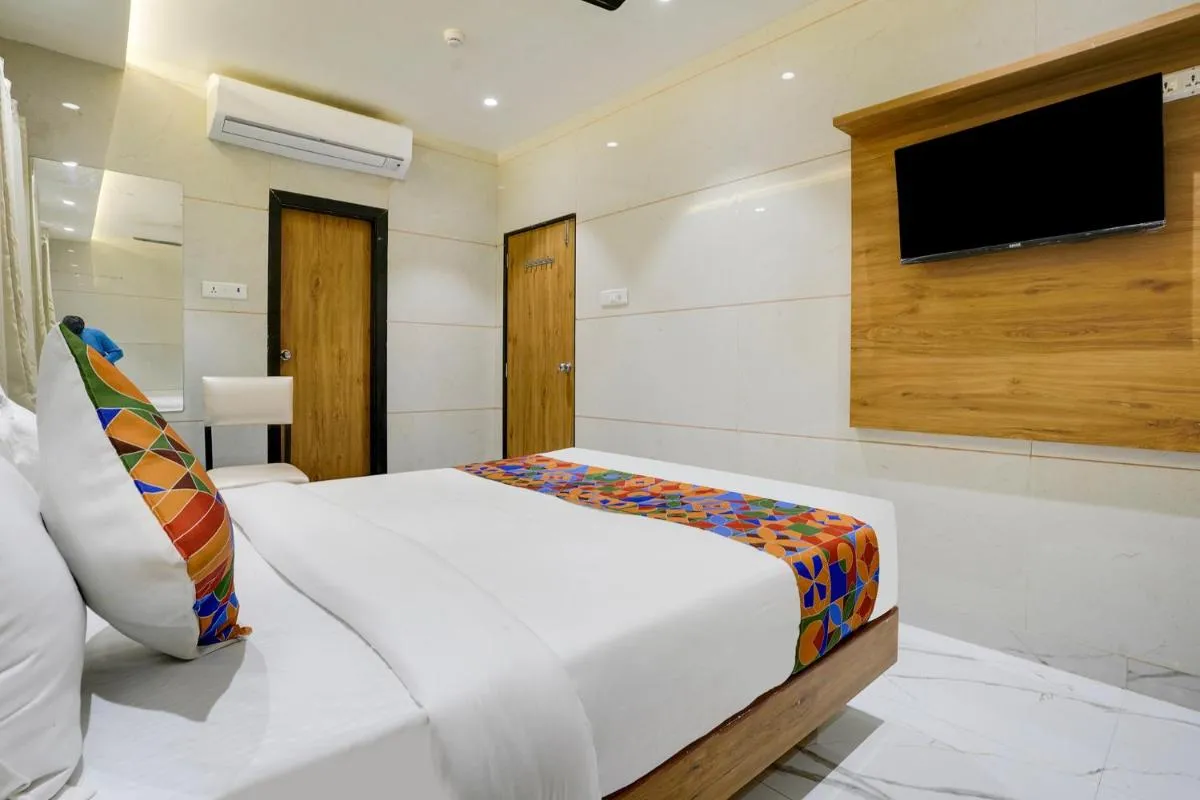 Image 4 of FabHotel RR Residency – Near BKC