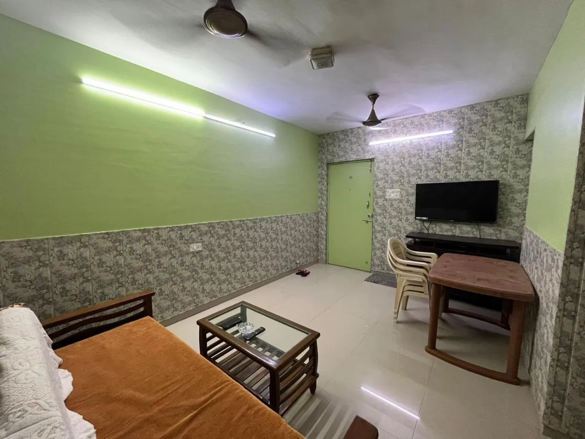 Image 2 of Galaxy Apartment