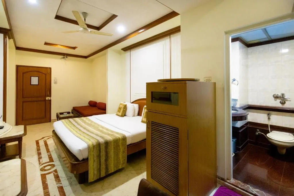 Image of Garden Hotel