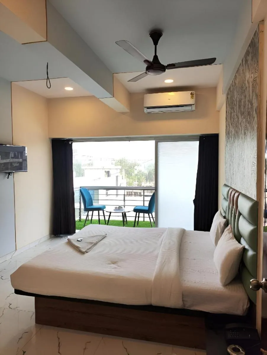 Image 3 of Glitz Hotels A Residency – Nr International Airport Mumbai