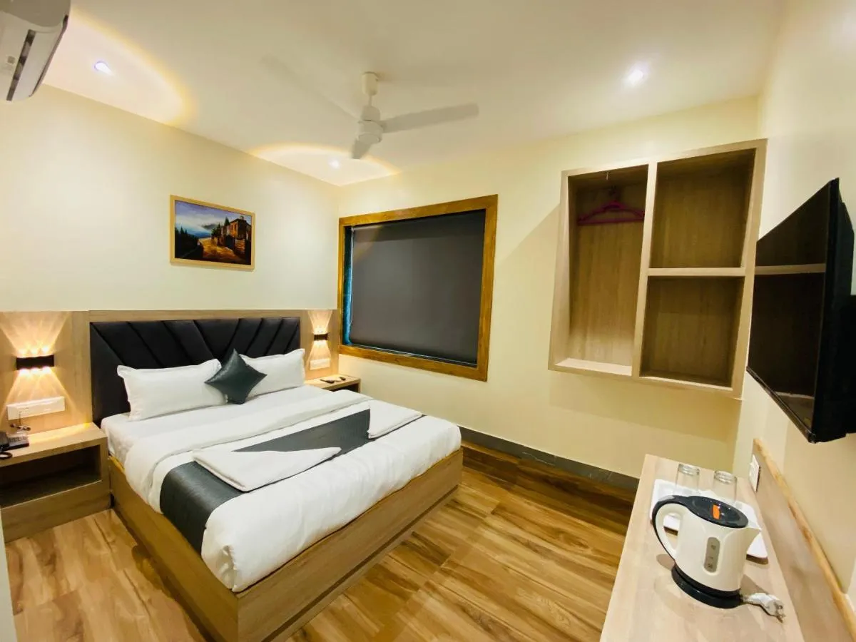 Image 2 of Glitz Hotels Riza – Nr NESCO Bombay Exhibition Centre Goregaon