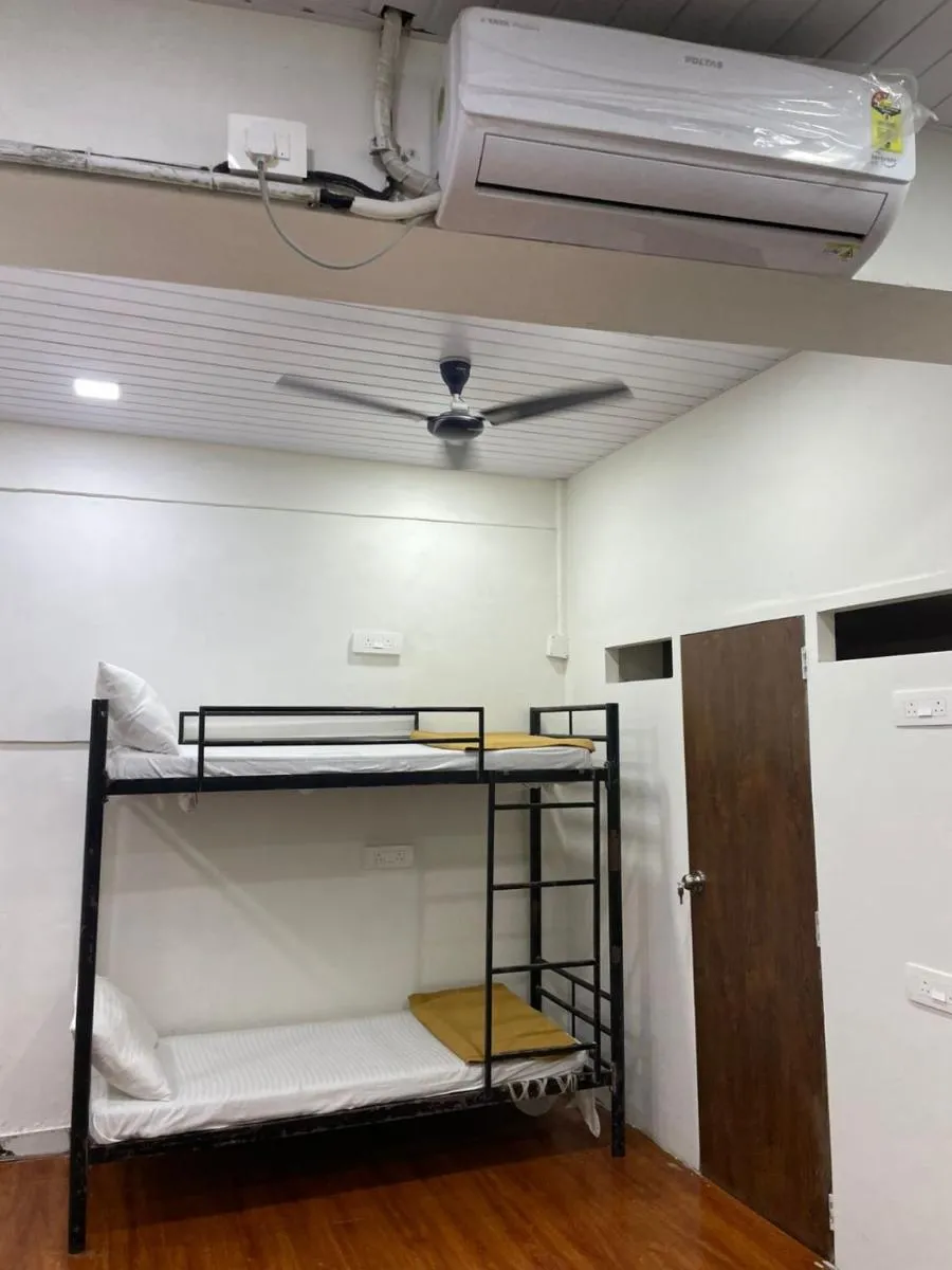 Image 3 of Grand Dyad Hotel – Near Kokilaben Hospital Andheri West