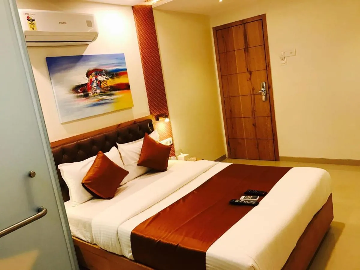 Image 2 of Grandeur By Avion Palace Near T2 International Airport