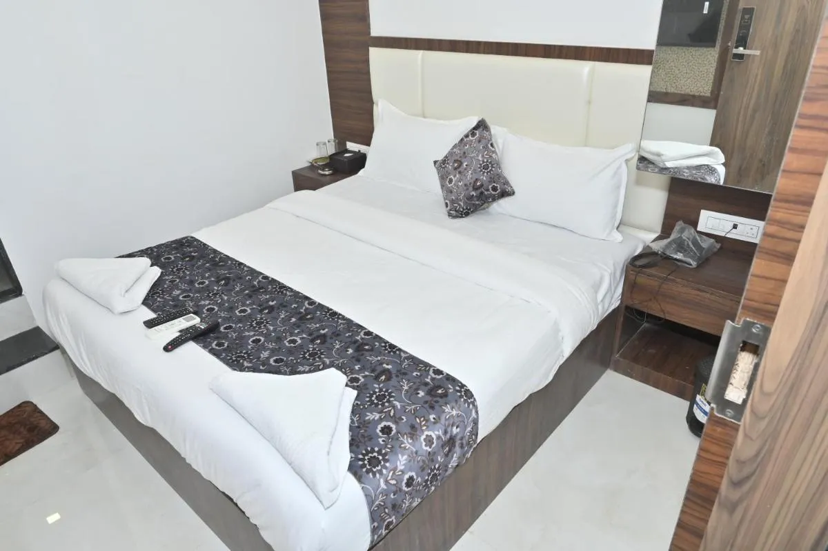 Image 1 of HOTEL SHAHI Terminal-2