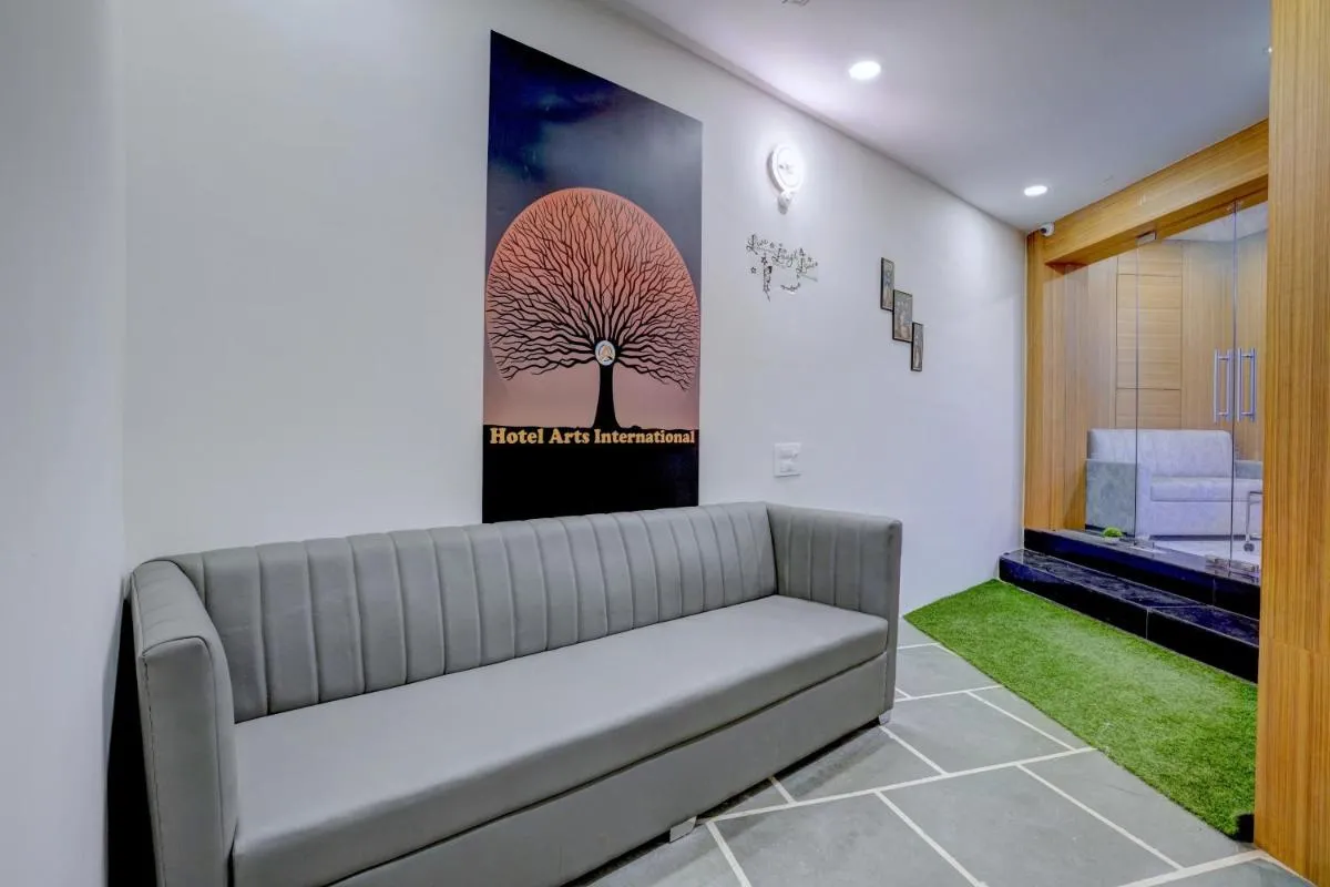 Image 3 of Hotel Arts International