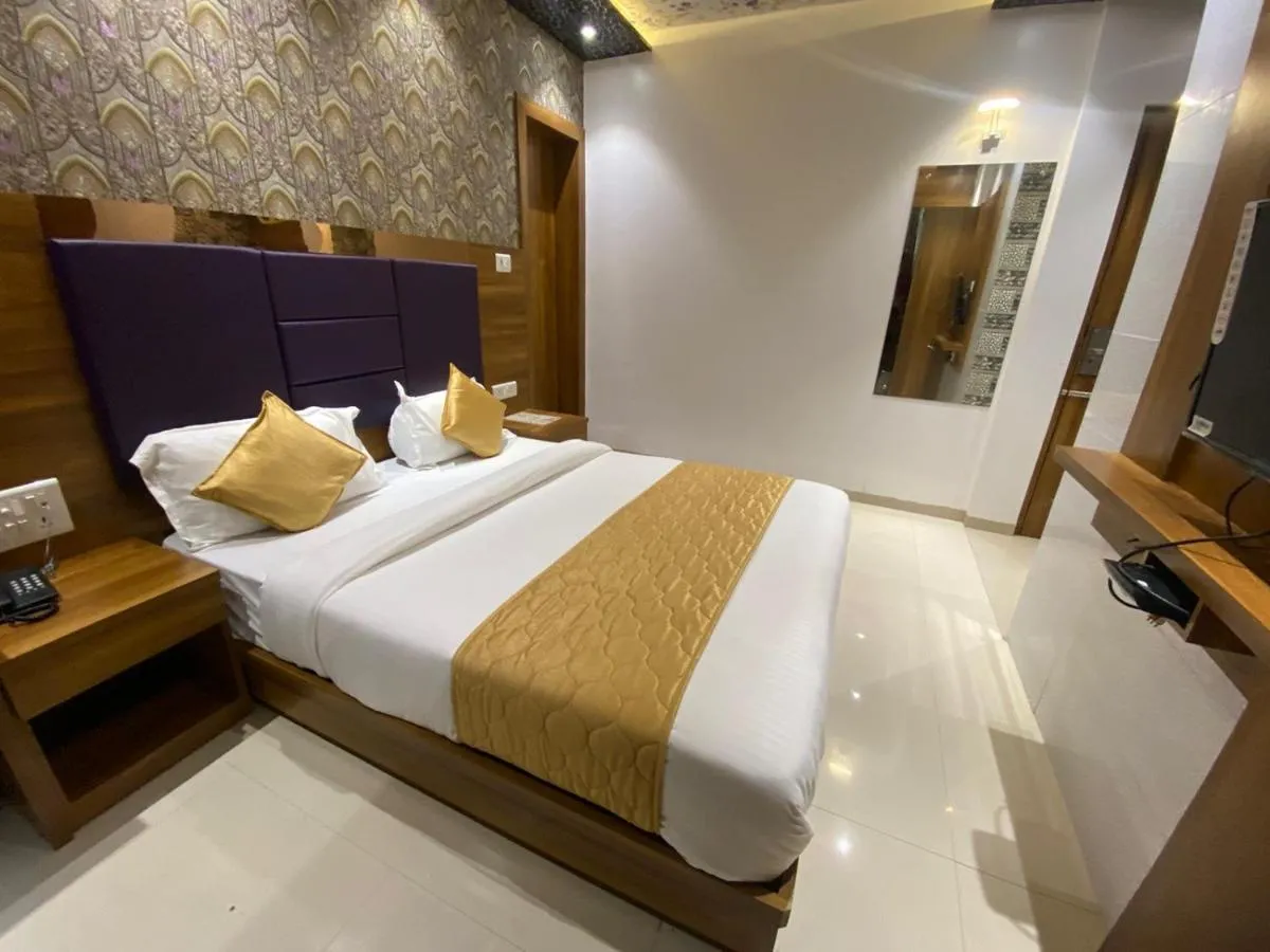 Image 1 of Hotel BKC CROWN – Near Trade Centre, Visa Consulate