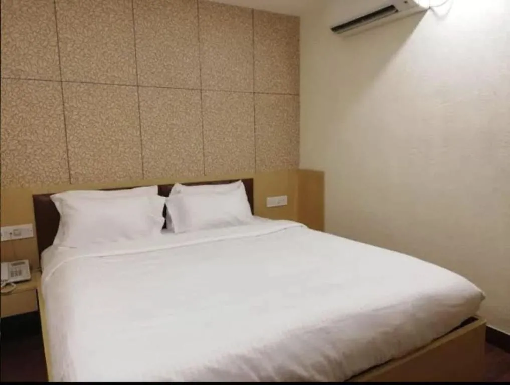 Image of Hotel Bently Shelter