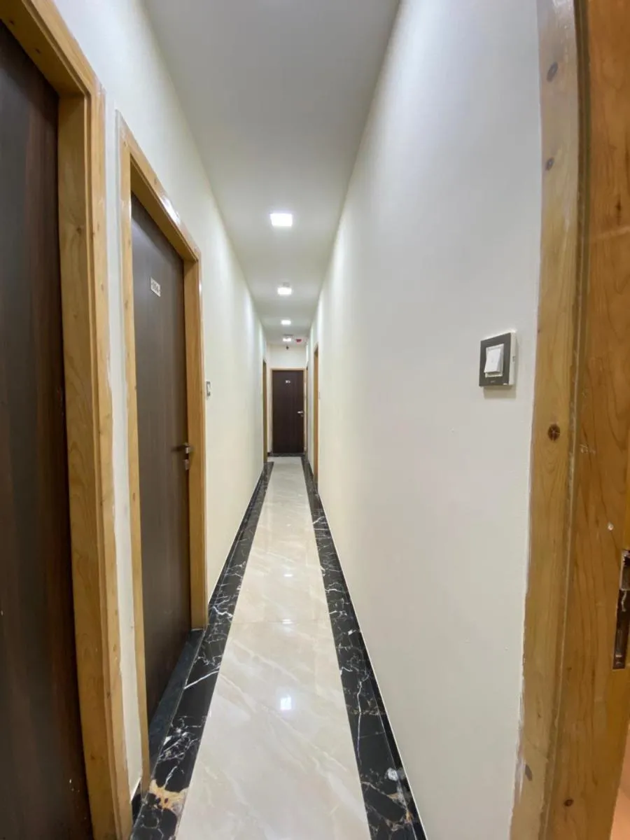 Image 3 of Hotel Blue Wellington – Near Mumbai Airport