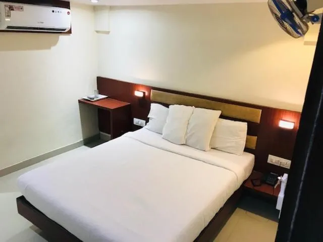 Image 1 of Hotel Castle Inn