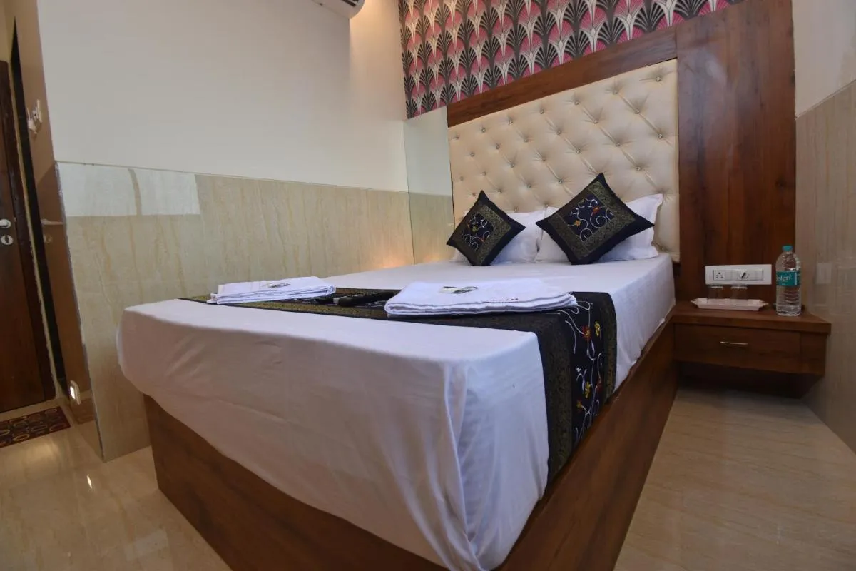 Image 5 of Hotel Dream Palace Residency – Near to US Embassy Bkc Mumbai