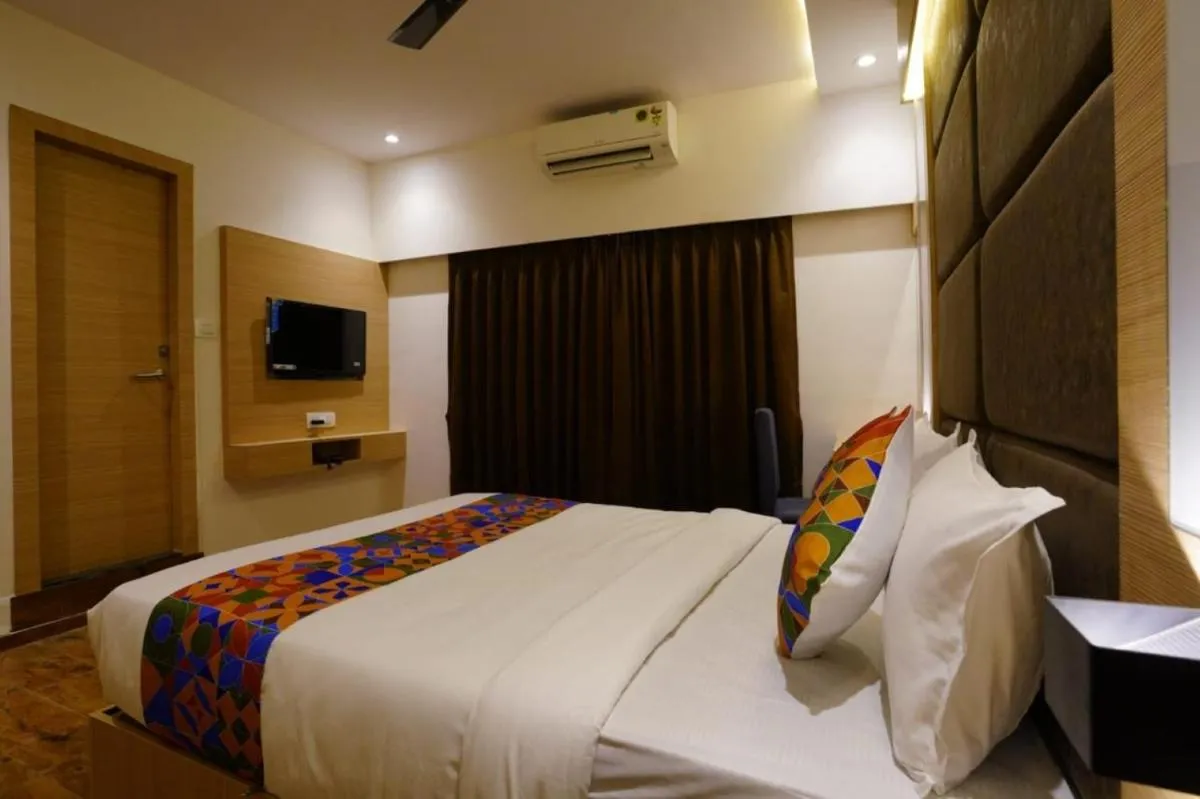 Image 4 of Hotel Gorrion Park