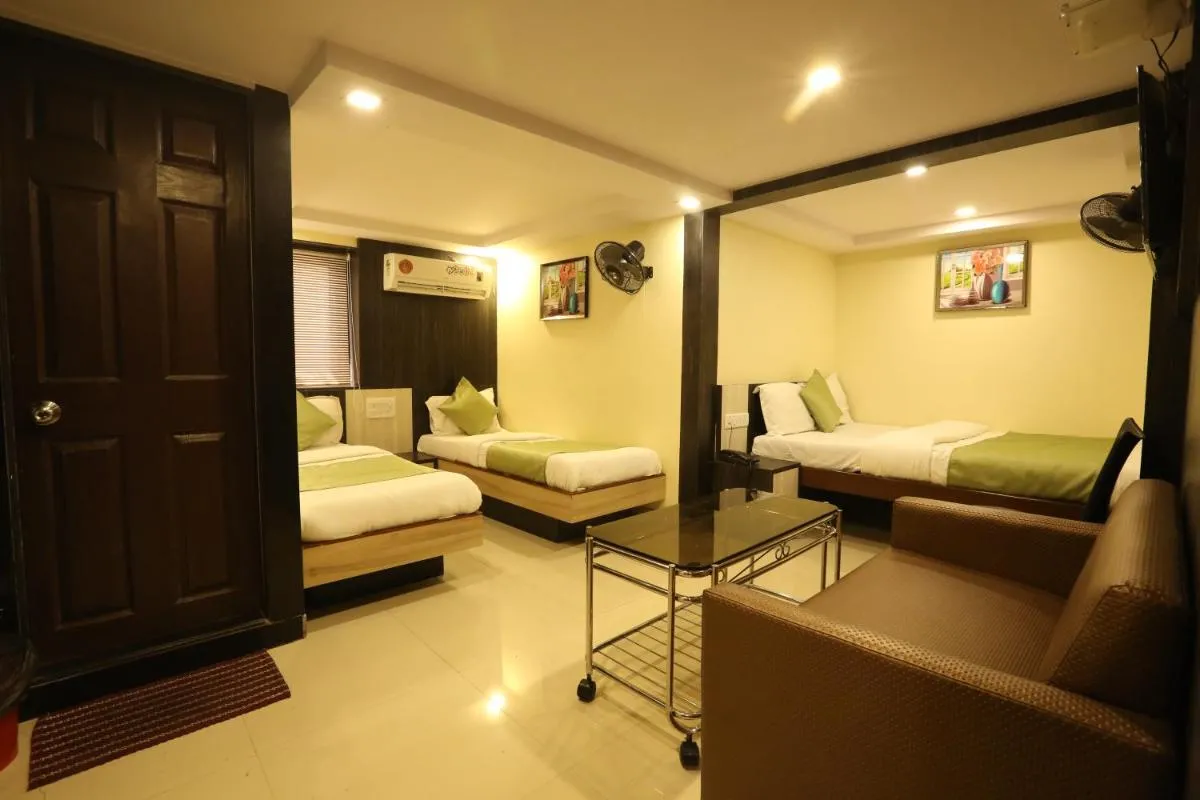 Image 3 of Hotel Happyland