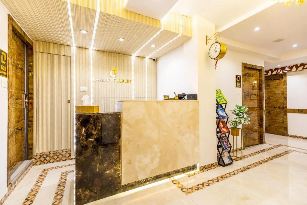 Image 6 of Hotel Larmont Luxury