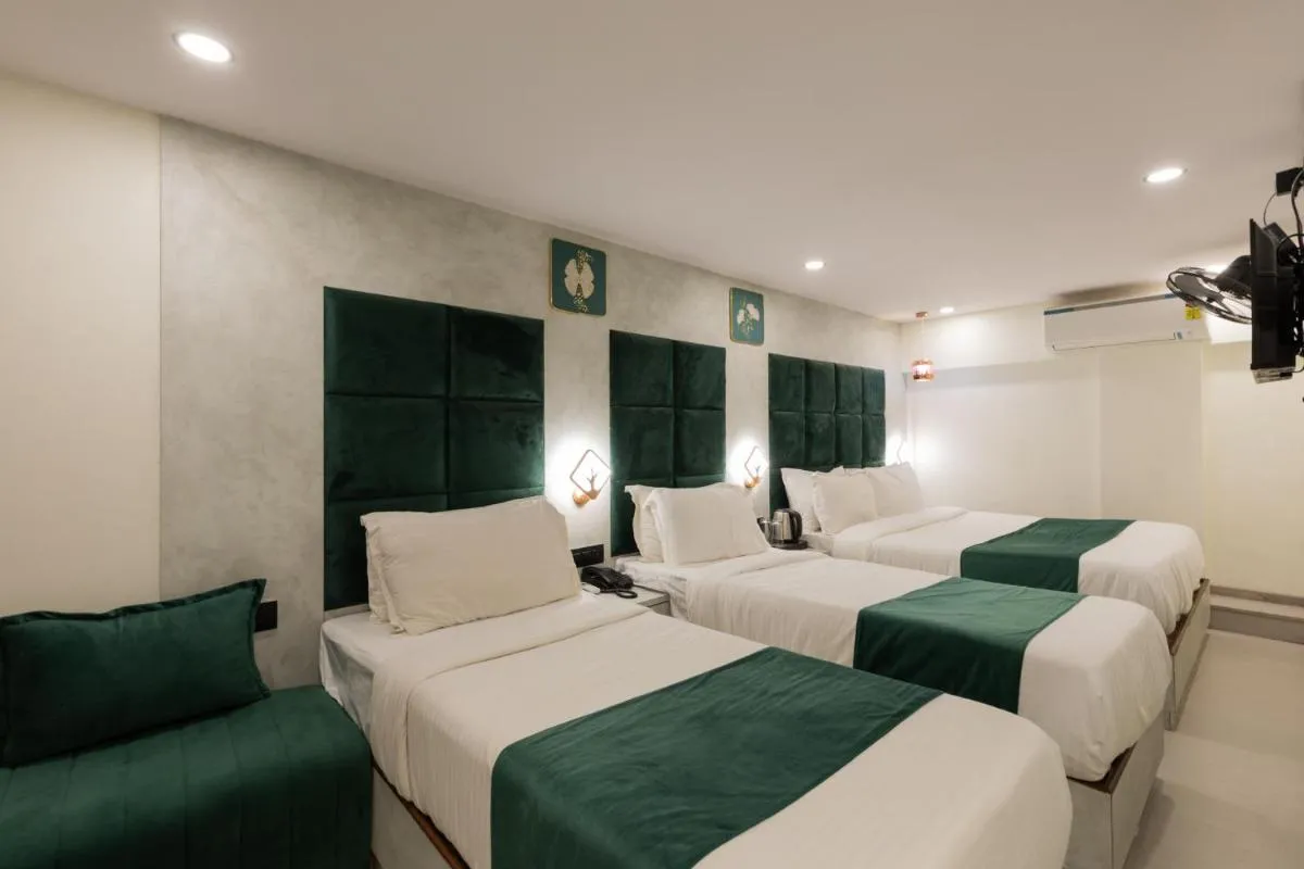 Image 1 of Hotel Larmont Luxury