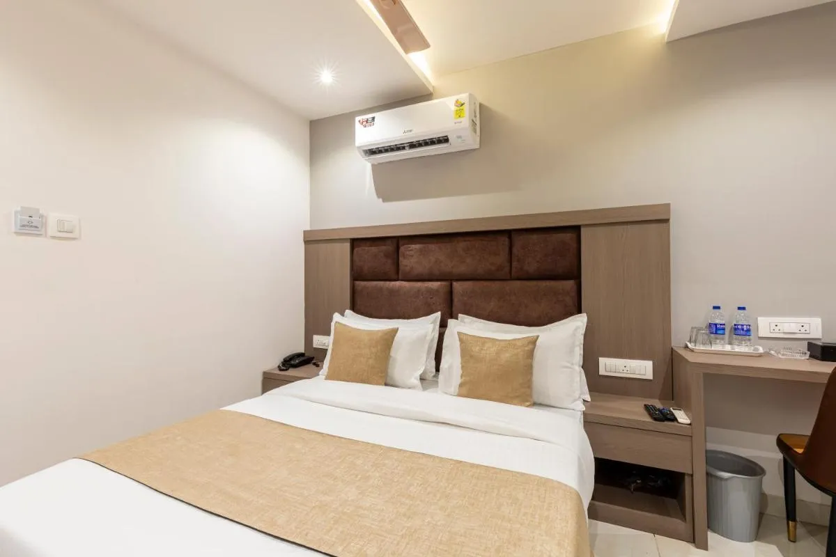 Image 4 of Hotel MetroMax Andheri