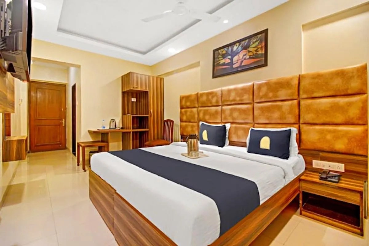 Image 2 of Hotel Mina International