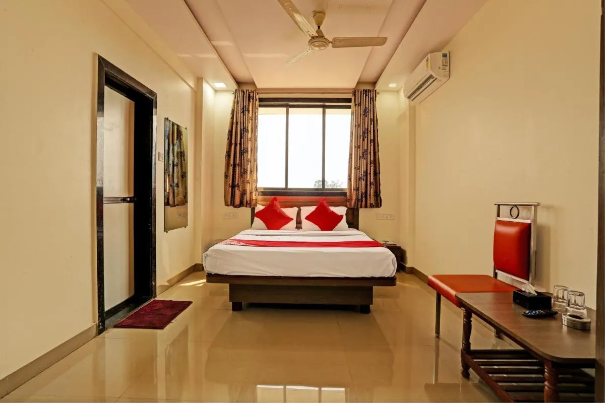 Image 2 of Hotel O Sai Paradise