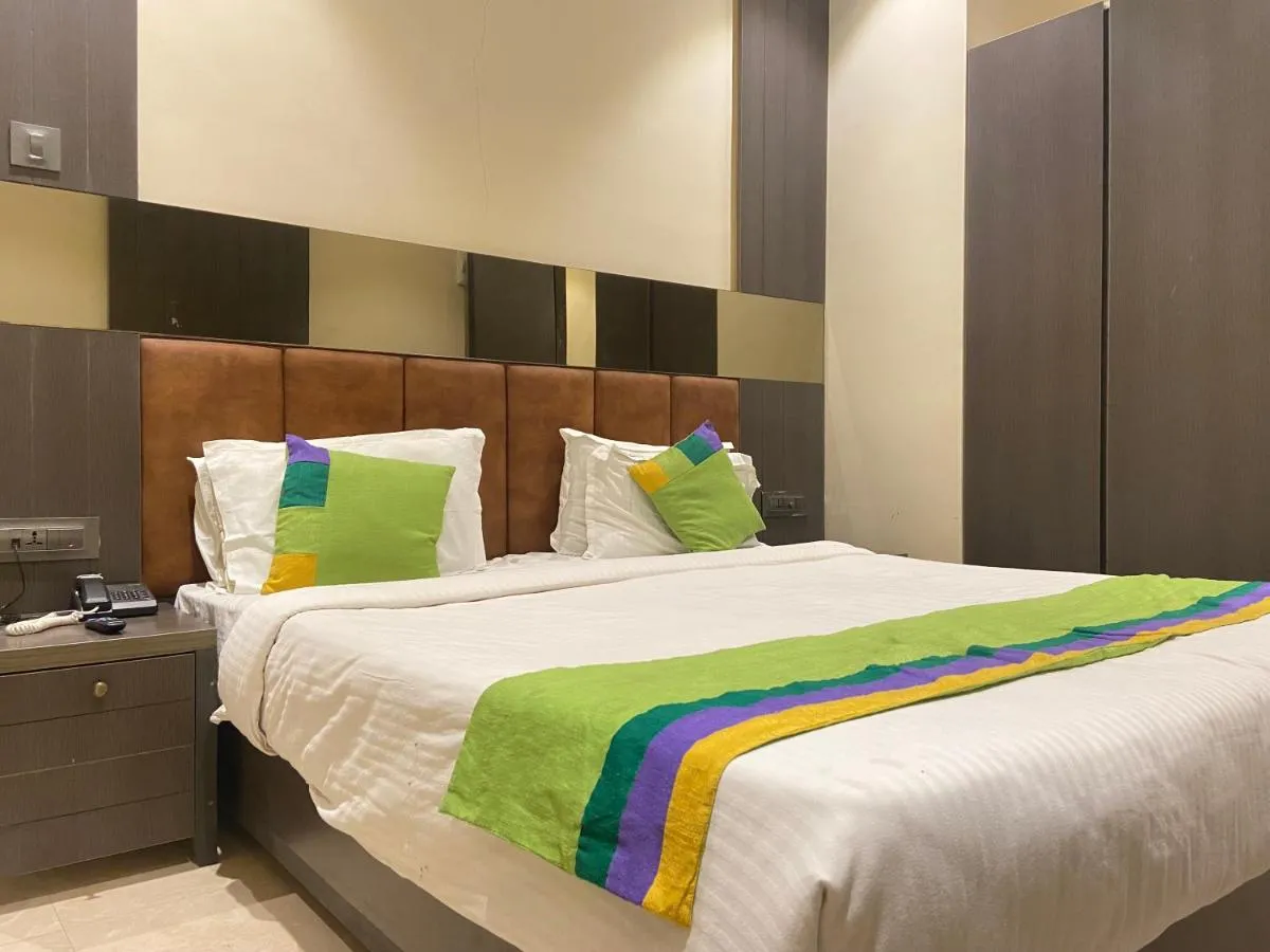 Image 3 of Hotel Oyster Suite Andheri West