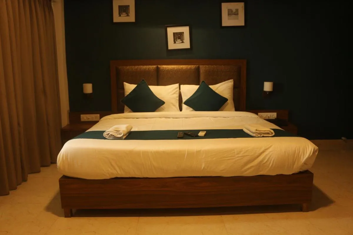 Image 4 of Hotel Palm Beach Pride