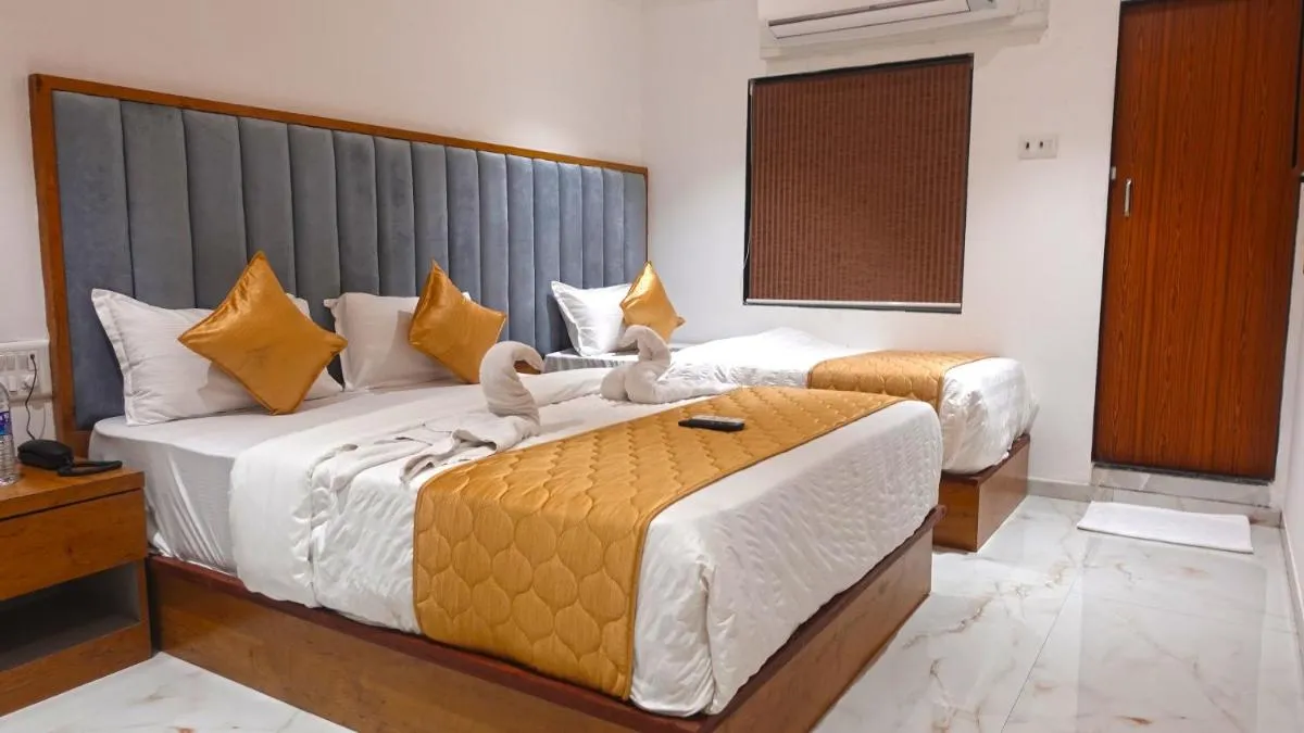 Image 2 of Hotel Palms Residency, Chembur Mumbai