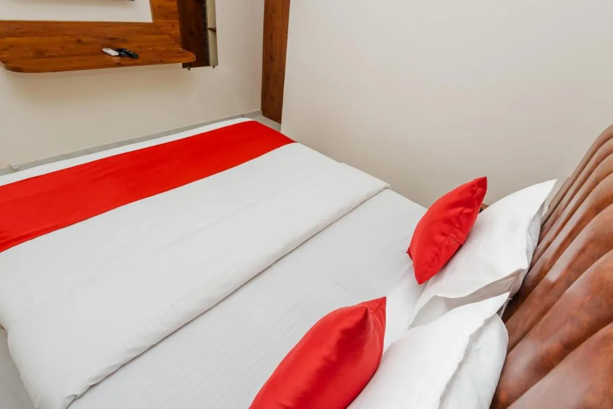 Image 6 of Hotel Purple Orchid