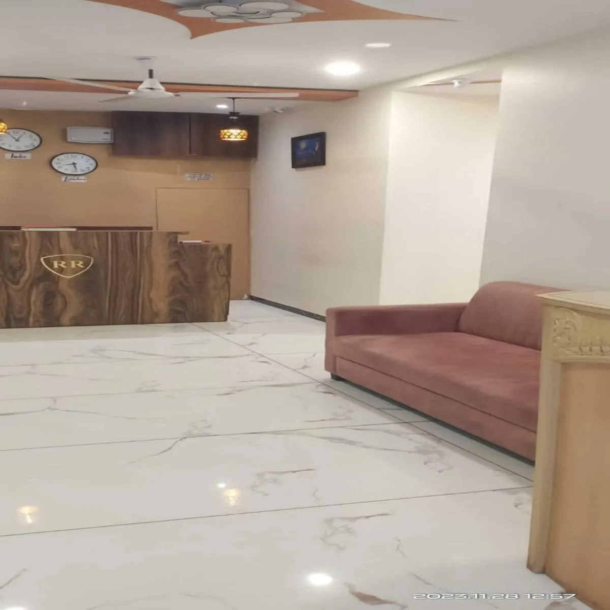 Image 4 of Hotel Raheja Residency