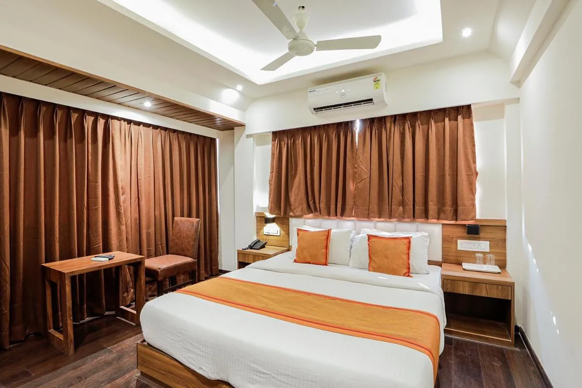 Image 4 of Hotel Ratna Mahal