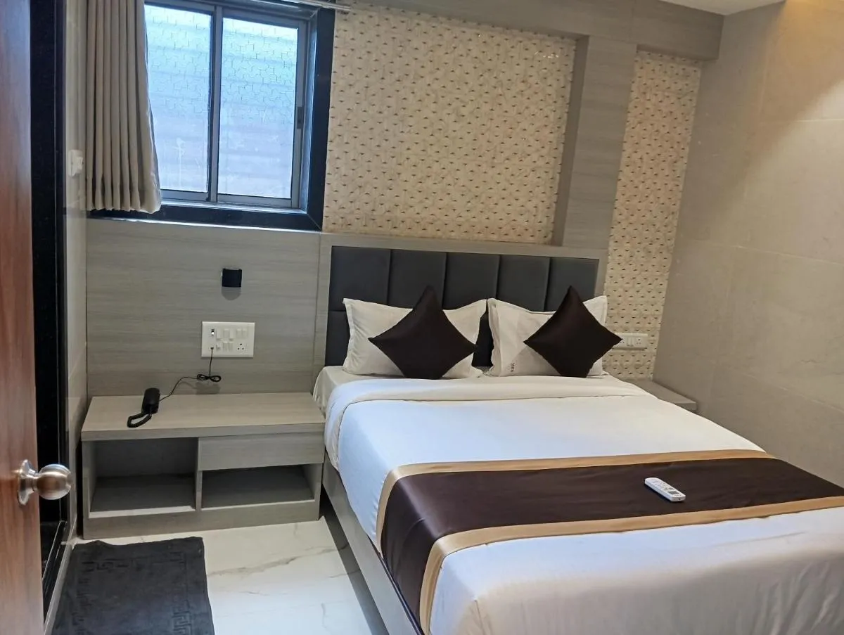 Image 5 of Hotel Regal Residency