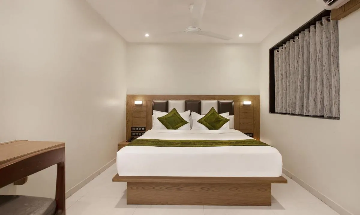 Image 1 of Hotel Residency Park