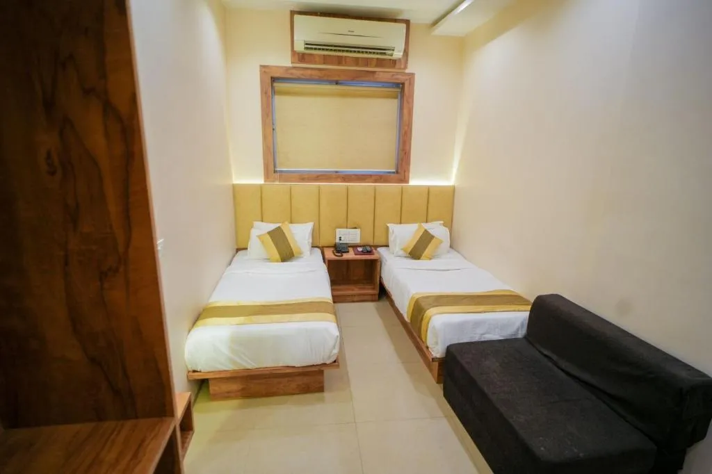 Image of Hotel Skylink Hospitality Next to Amber Imperial