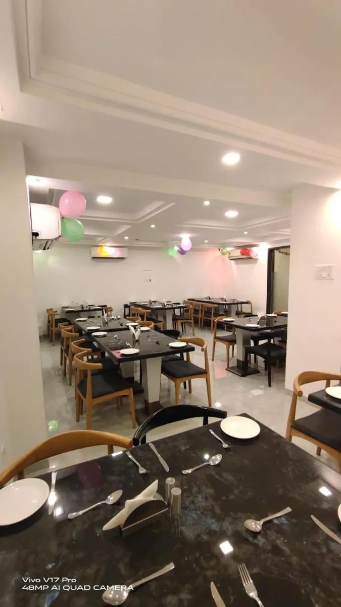 Image 6 of Hotel Supreme – Cuffe Parade