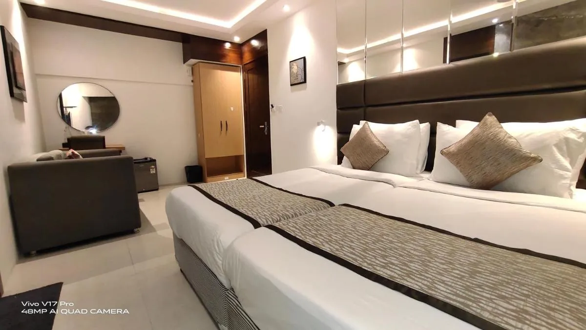 Image 2 of Hotel Supreme – Cuffe Parade