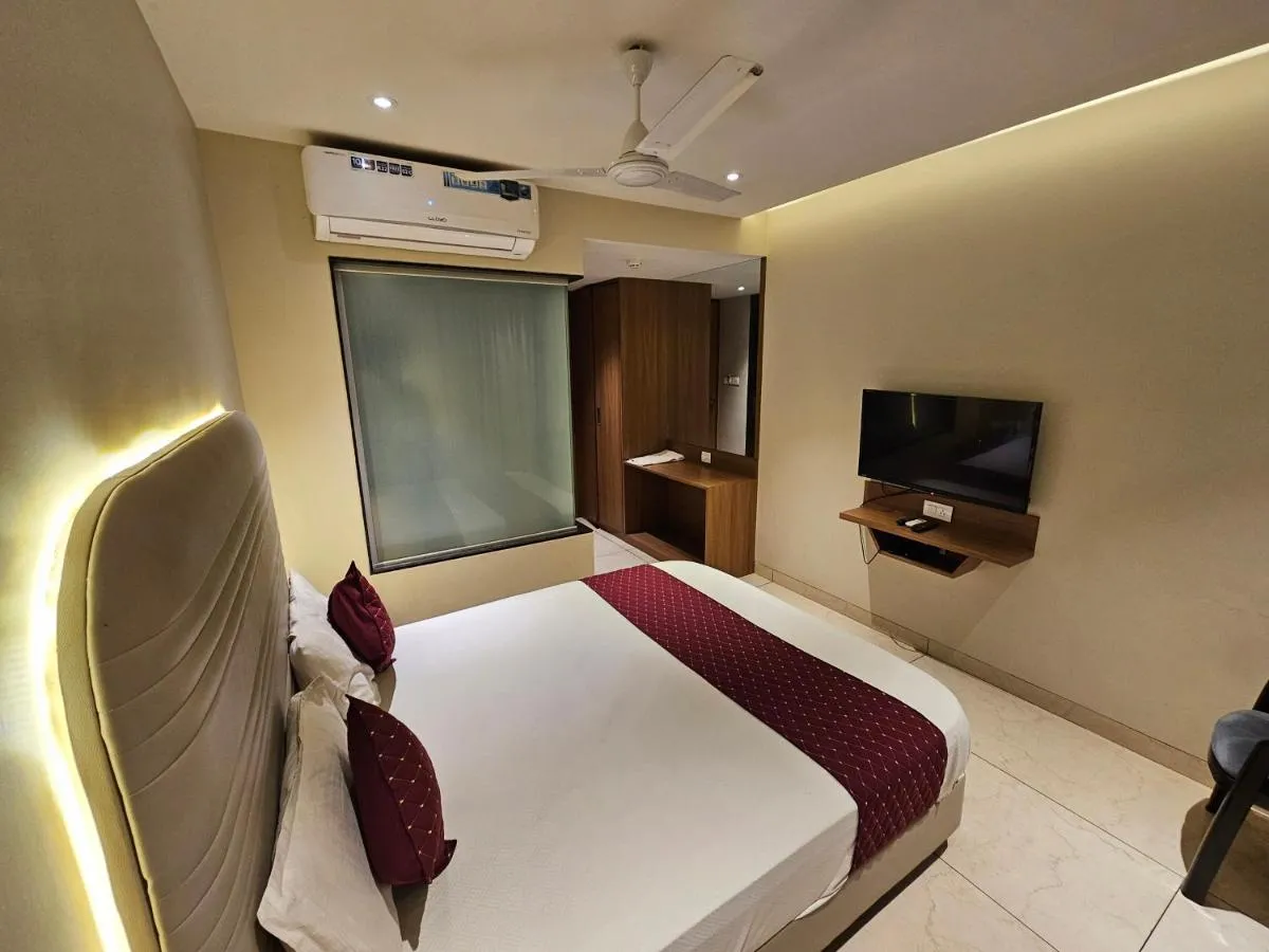 Image 5 of Hotel The UBE Residency