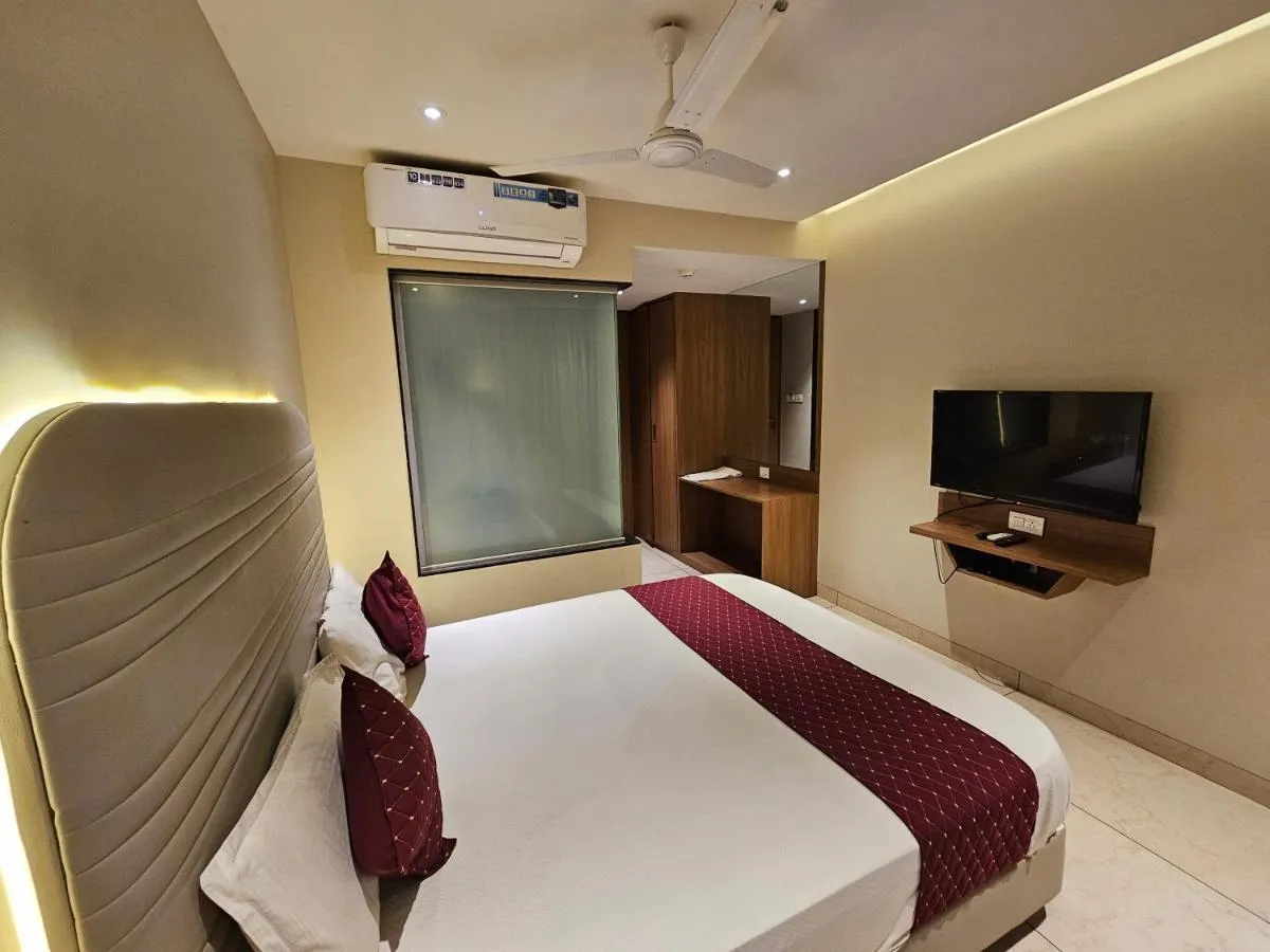 Image 3 of Hotel The UBE Residency