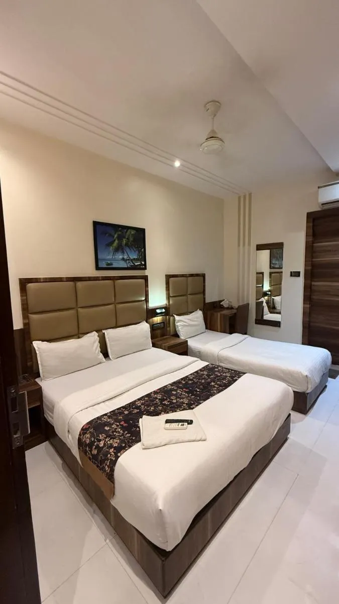 Image 5 of M e r i t o n HOTEL T-2