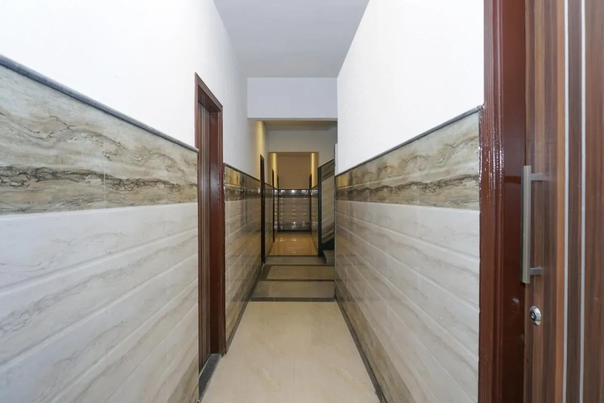 Image 5 of OYO Hotel Royal Grand Near Chhatrapati Shivaji International Airport