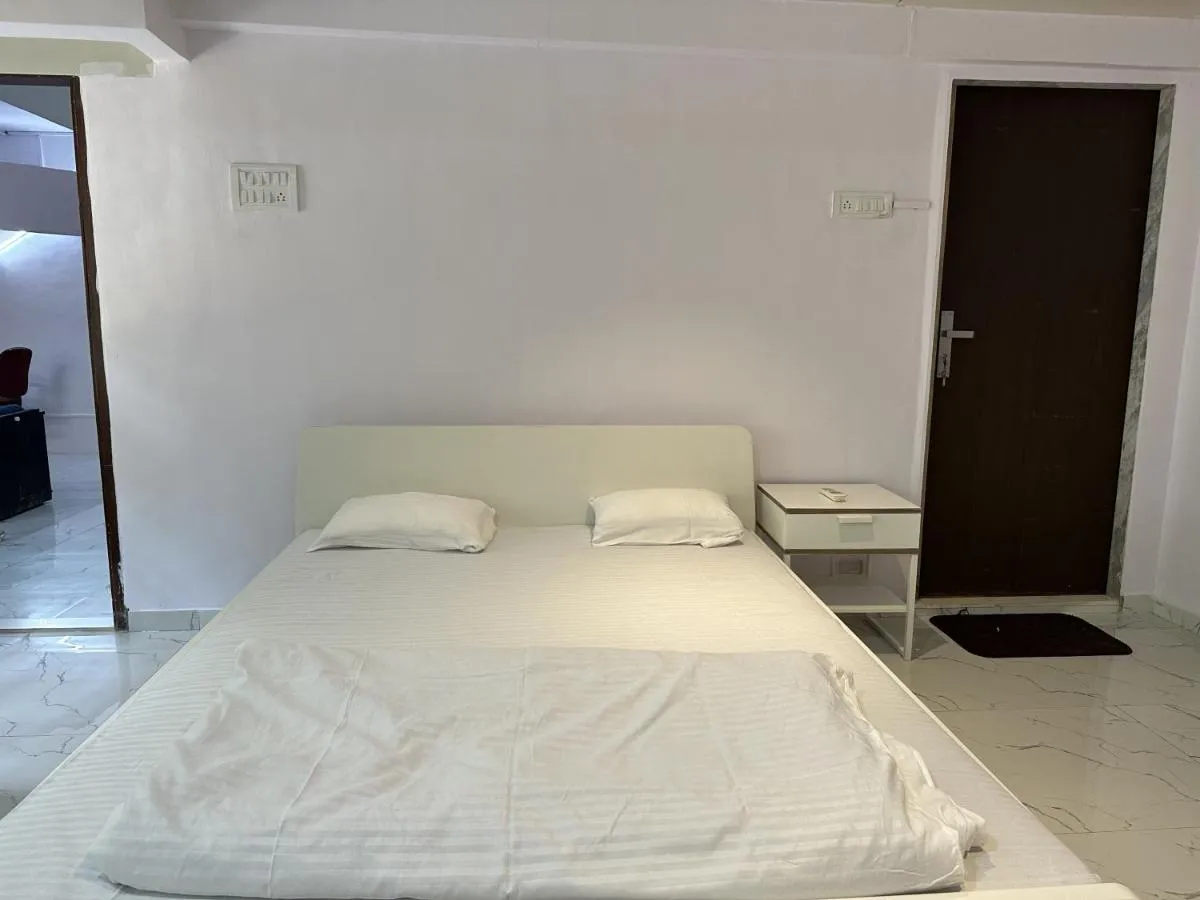 Image 2 of Ravish Apartment, Juhu