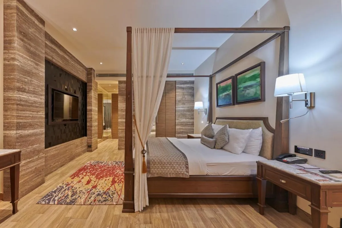 Image 2 of Residency Hotel Fort