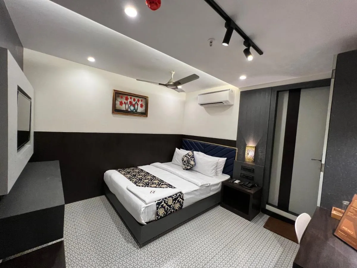 Image 4 of Rich Hotel Mumbai