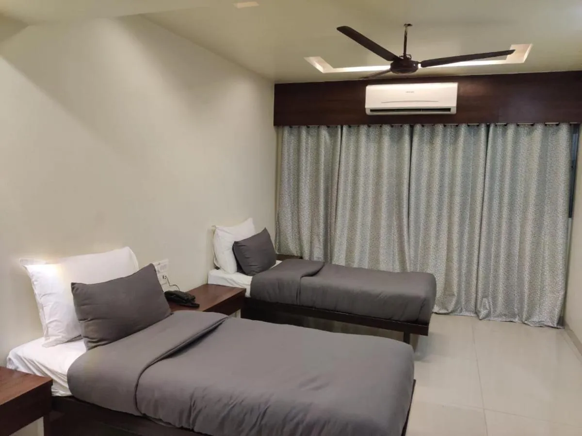 Image 1 of Sai Nidhi By Glitz Hotels – Mindspace Airoli