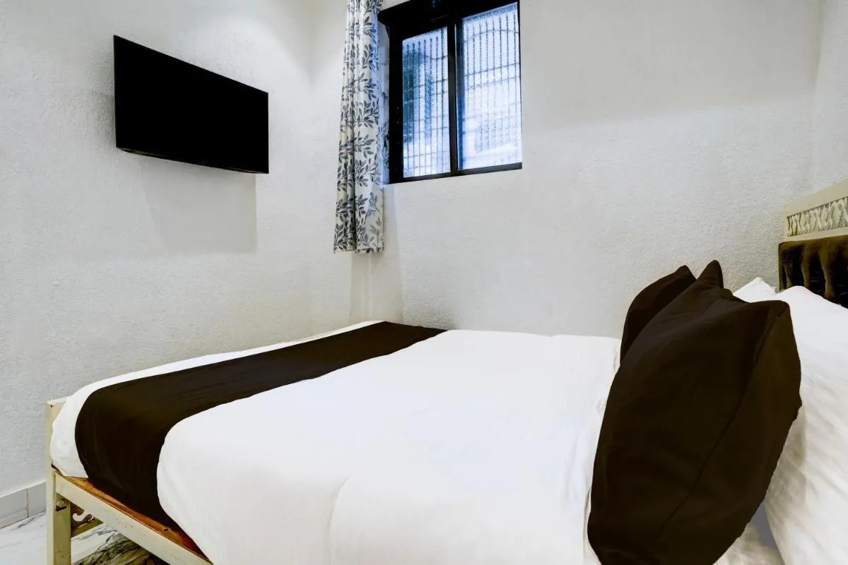 Image 3 of Super Hotel O Khar East Near Railway Station