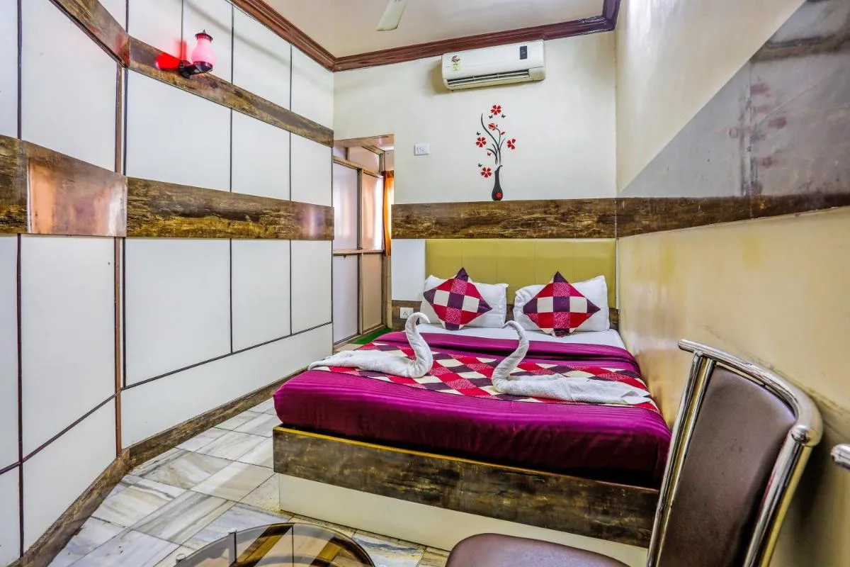 Image 3 of Terminus Hotel Bandra