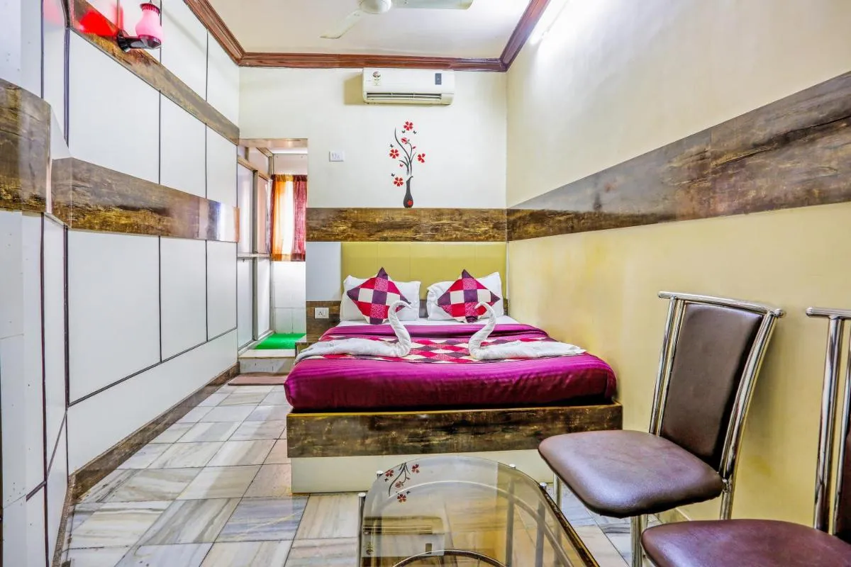 Image 4 of Terminus Hotel Bandra