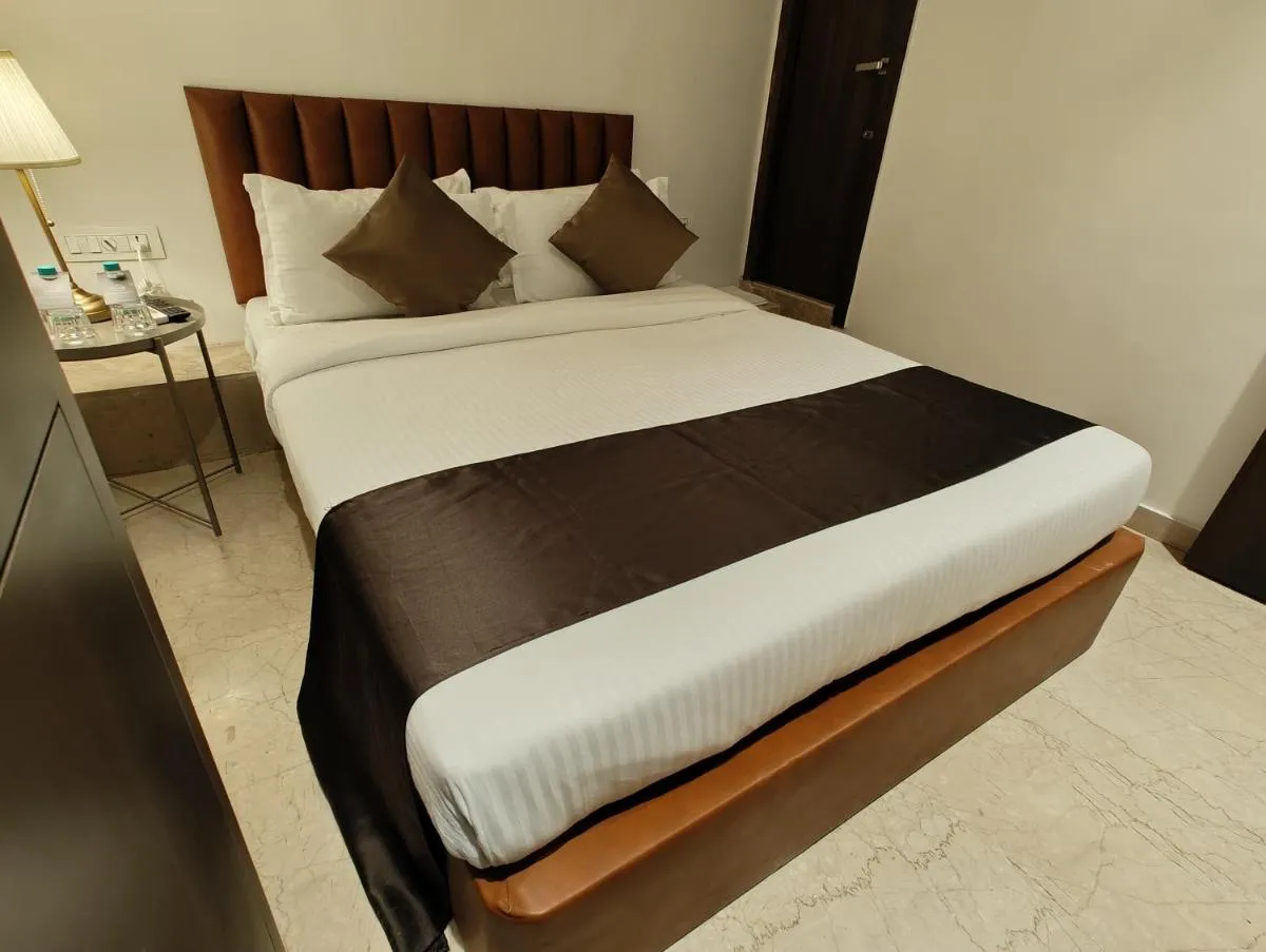 Image 2 of The Majlis Hotel – Colaba Mumbai