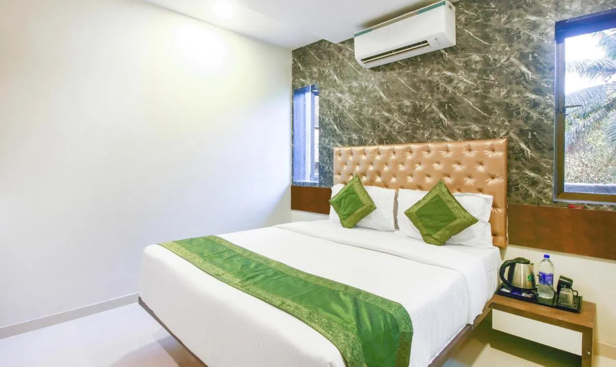 Image 6 of Treebo Blue Moon Powai