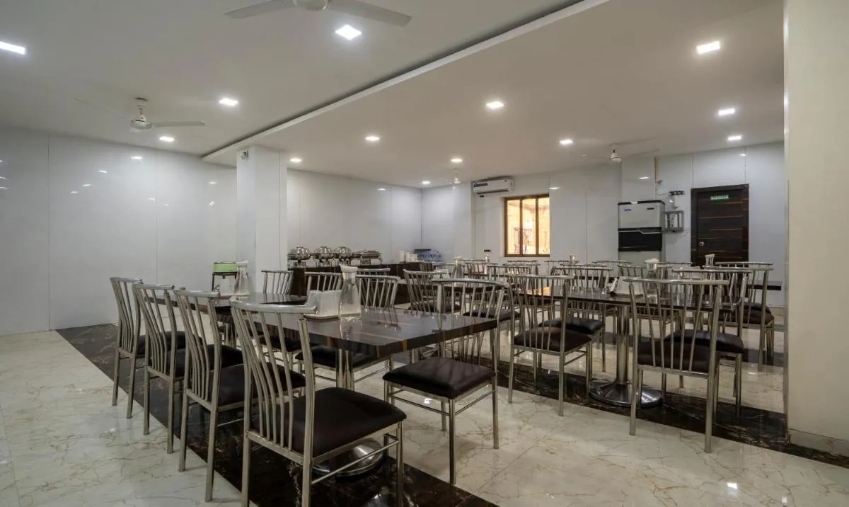 Image 4 of Treebo Zaid International Powai