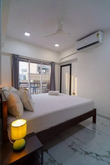 Image 4 of Zara 1BHK Bandra W by The Bombay Home Company